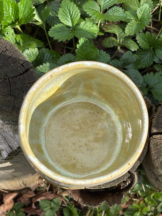 Squeezed Yellow White Mug - AnnaPoloDesign