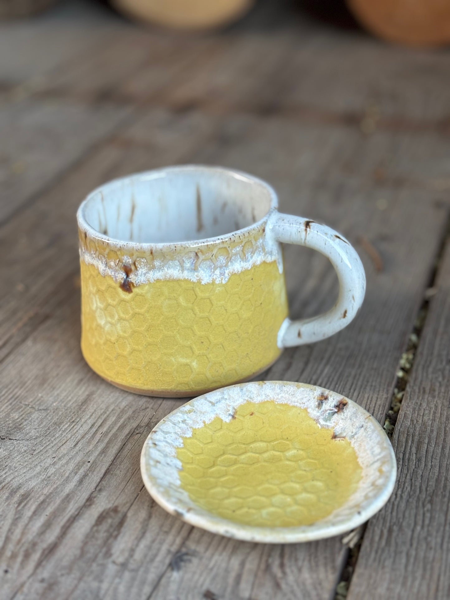 Honeycomb Mug
