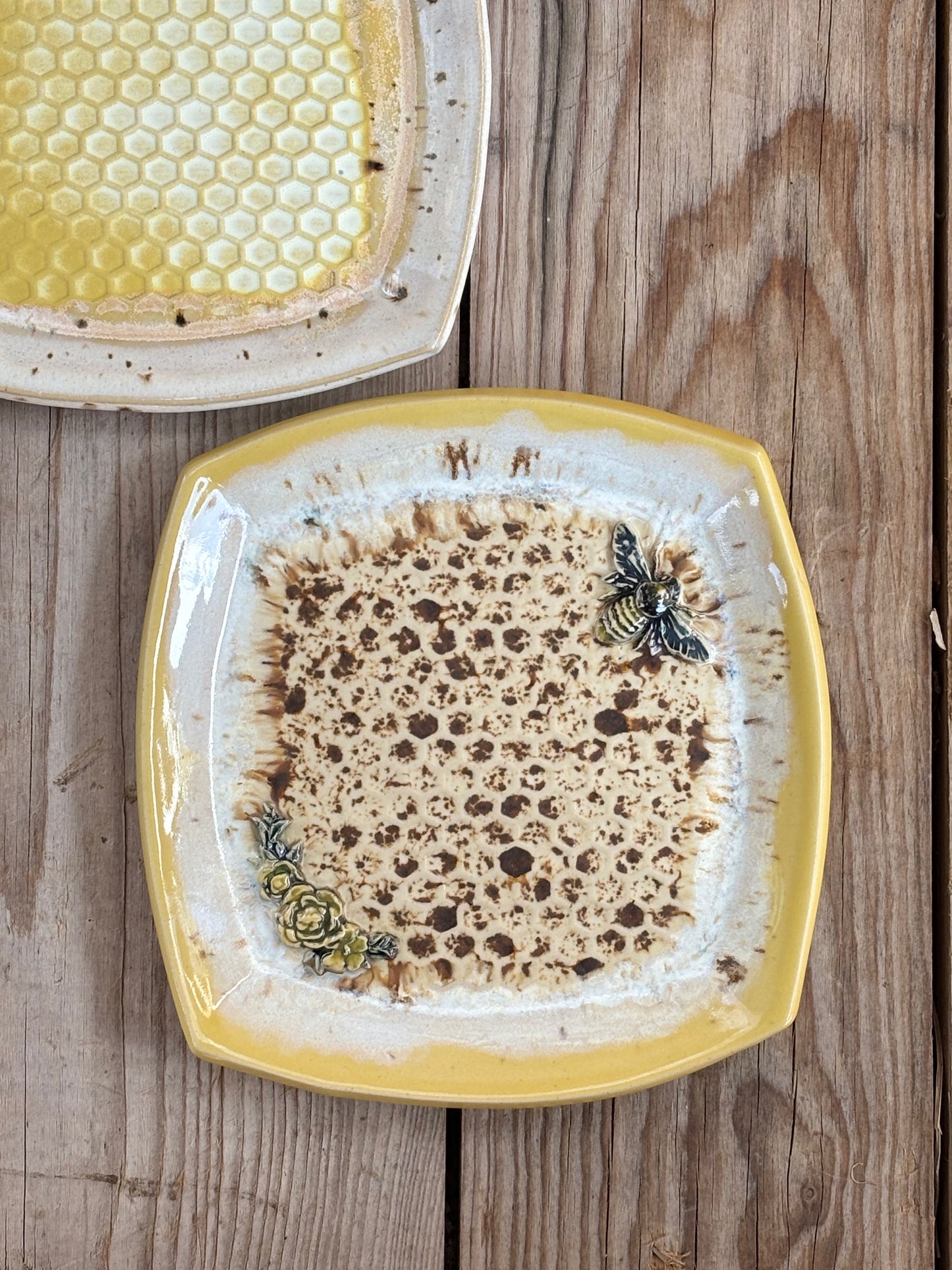 Bee Honeycomb Plate